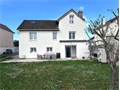 Maison traditionnelle à la vente